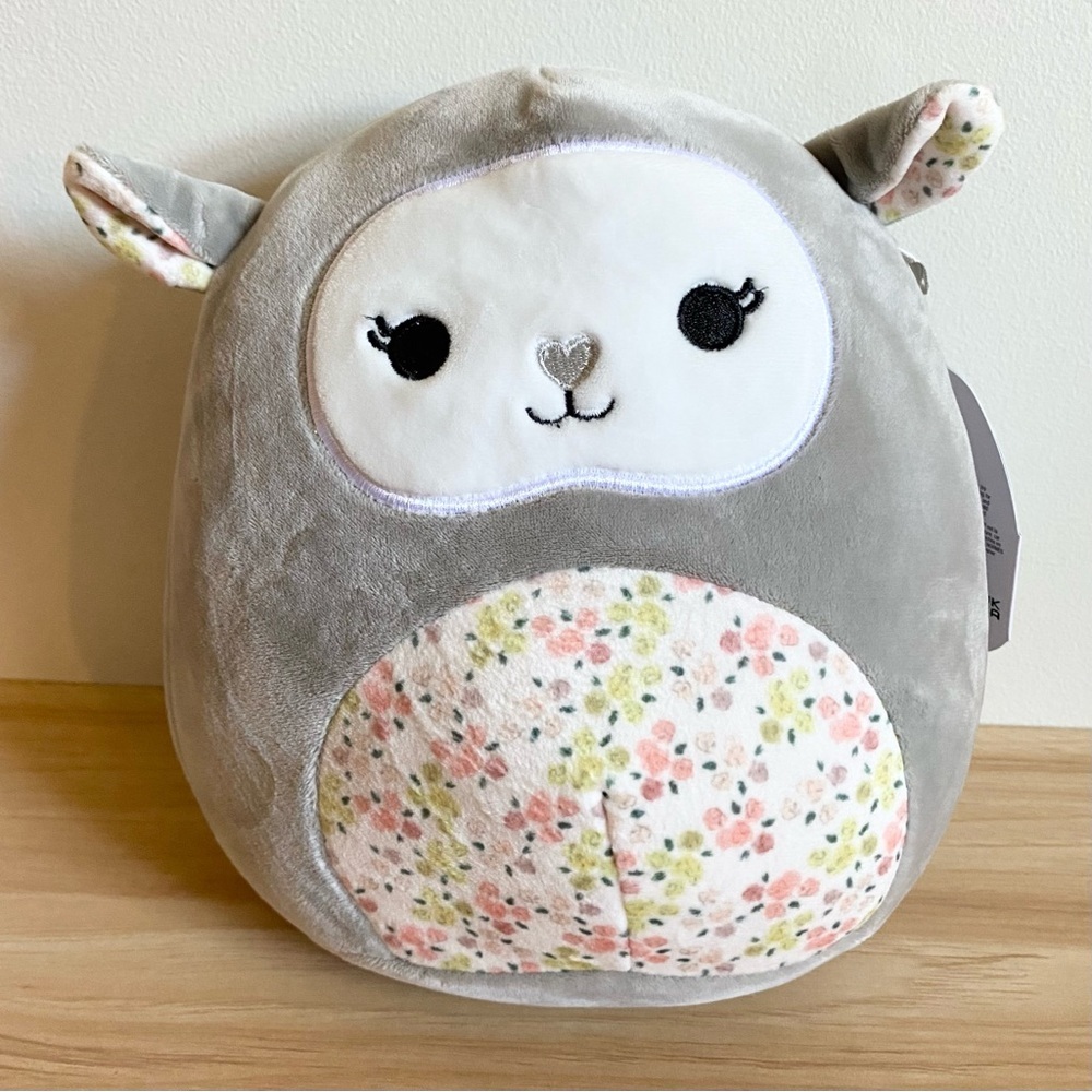 Squishmallow Elea the Lamb 8 inch NWT